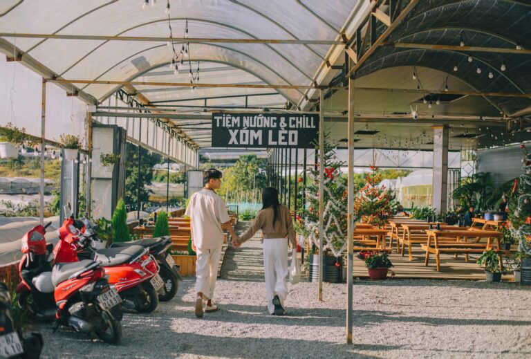 Đi ăn ở Đà Lạt mà chill đúng nghĩa? Bạn phải thử Tiệm Nướng & Chill Xóm Lèo một lần