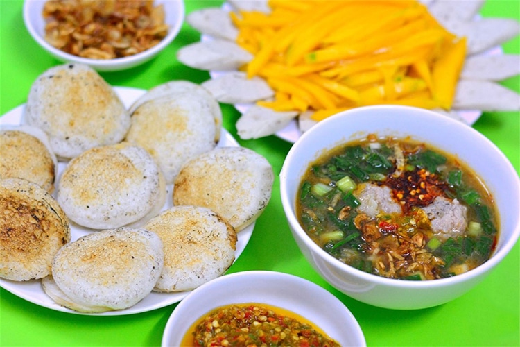 Đà Lạt đi chơi ở đâu, ăn gì?