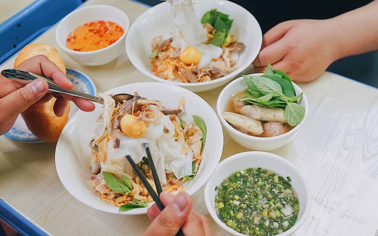 Bánh ướt lòng gà - món ngon Đà Lạt
