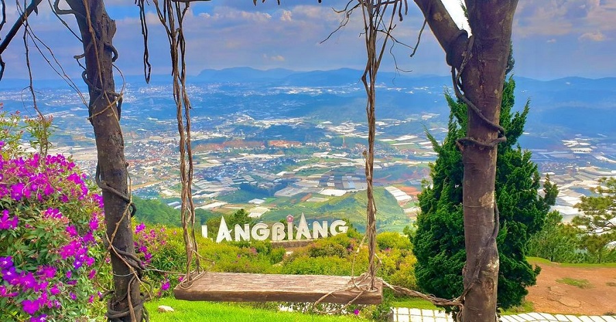 Ngắm Toàn Cảnh Thành phố tại đỉnh Langbiang