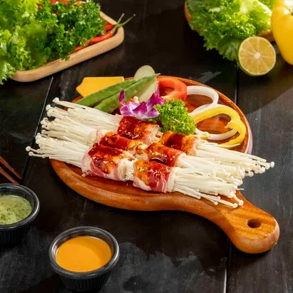 Ba chỉ bò cuộn kim châm